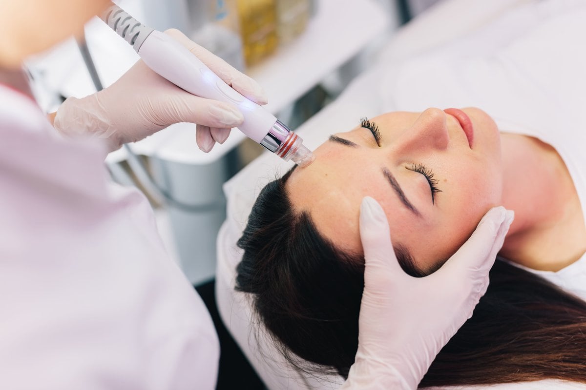 Hydrafacial-By-Vivant-Aesthetic-and-Wellness-in-Itasca-IL